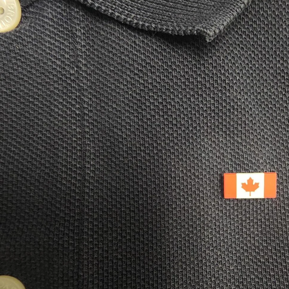 Official Government of Canada Issue Flag Lapel Pin - Image 24