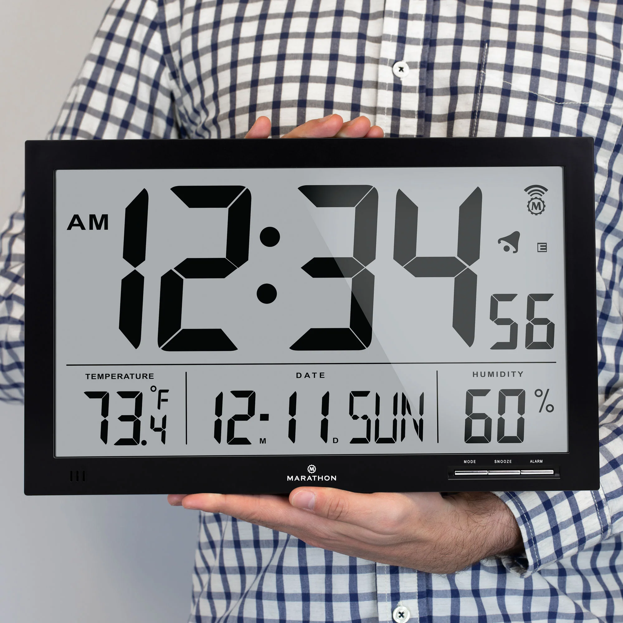 Slim Jumbo Self-Setting Wall Clock with Indoor Temperature & Humidity - Image 9